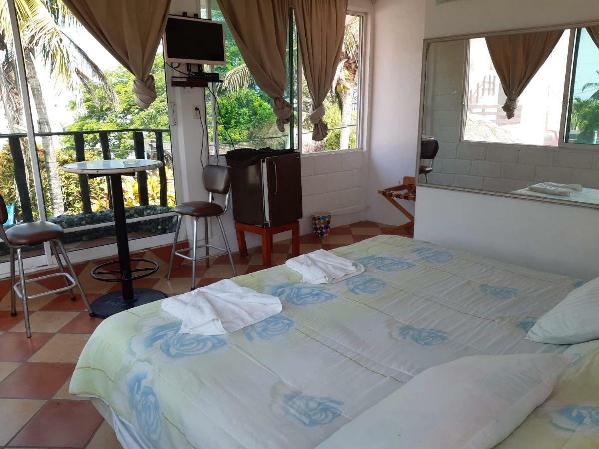 Hotel Villas Del Rey Playa Chachalacas Exterior photo